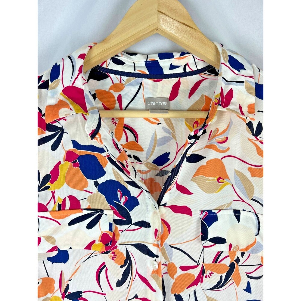 Chico's Size 3 Floral Button Front Blouse Roll Tab Sleeves Rayon 16 18 - Picture 10 of 12